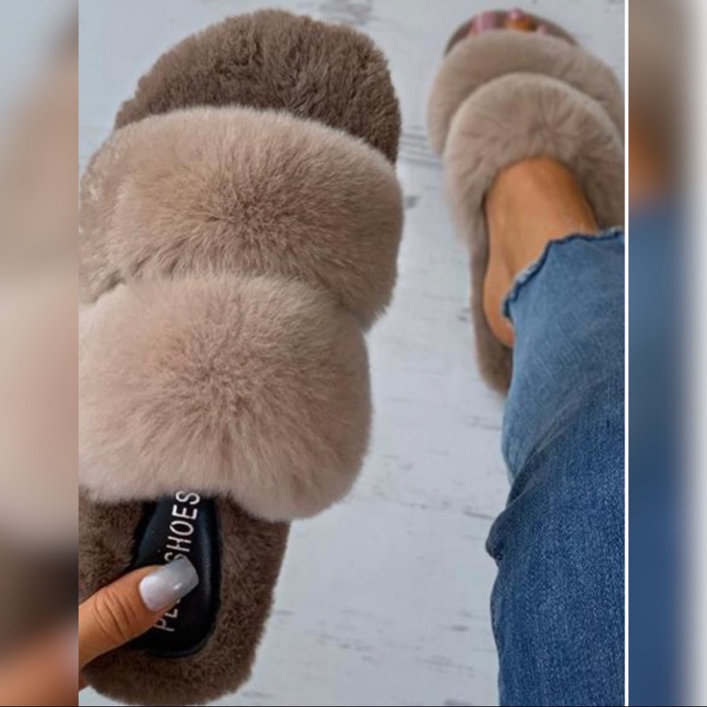 Fluffy Toe Post Casual Slipper